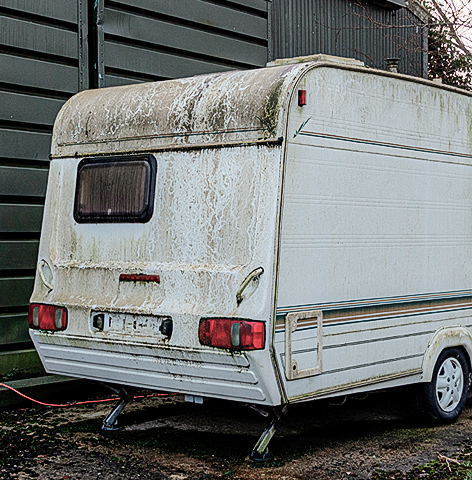 Alten Wohnwagen verschrotten